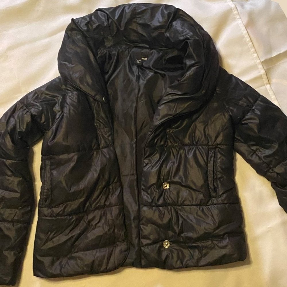 H&M Women's Puffer Jacket with Snaps